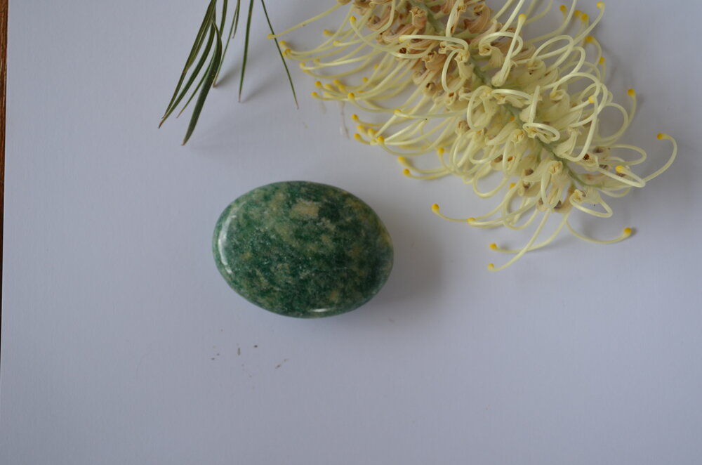 Aventurine Jasper Palm Stone